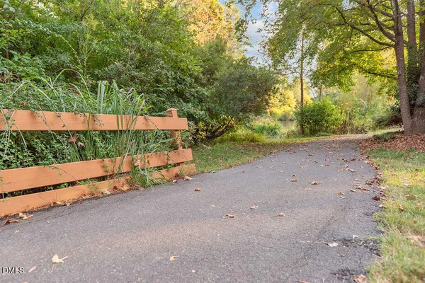 $500,000 | 2 Red Bluff Court, Durham, NC 27713