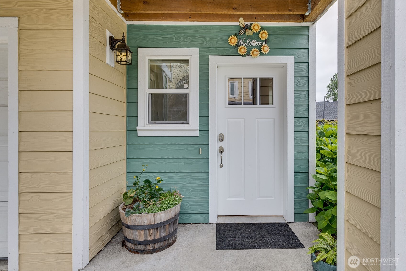 1017 West Main Street, Unit C102 Monroe, WA 98272 - Photo 2 of 23