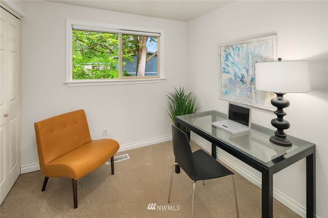13212 173rd Avenue Southeast Renton, WA 98059 - Photo 10 of 19 Gallery Image 10