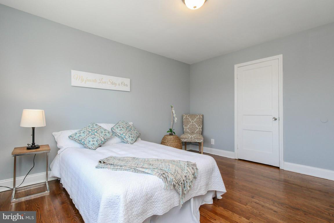 213 Cherrydell Road Catonsville, MD 21228 - Photo 14 of 26 Bedroom