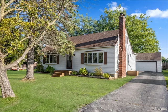 $199,995 | 5775 Genesee Street, Lancaster, NY 14086