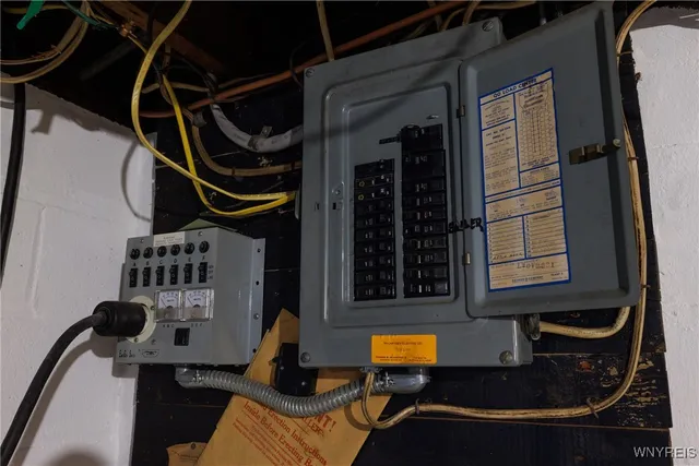 $199,995 | 5775 Genesee Street, Lancaster, NY 14086