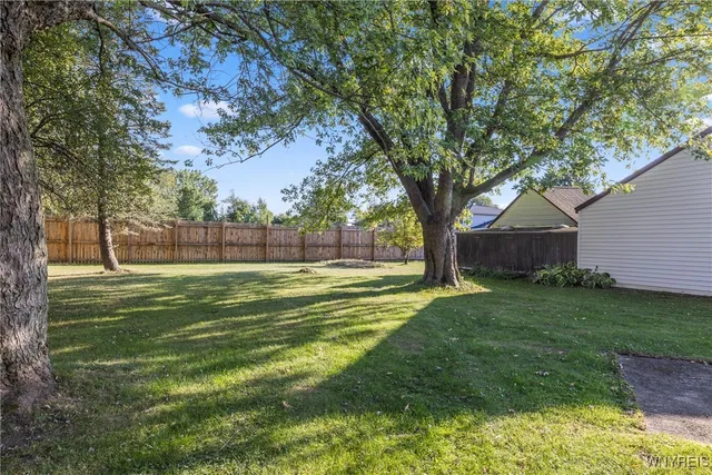 $199,995 | 5775 Genesee Street, Lancaster, NY 14086