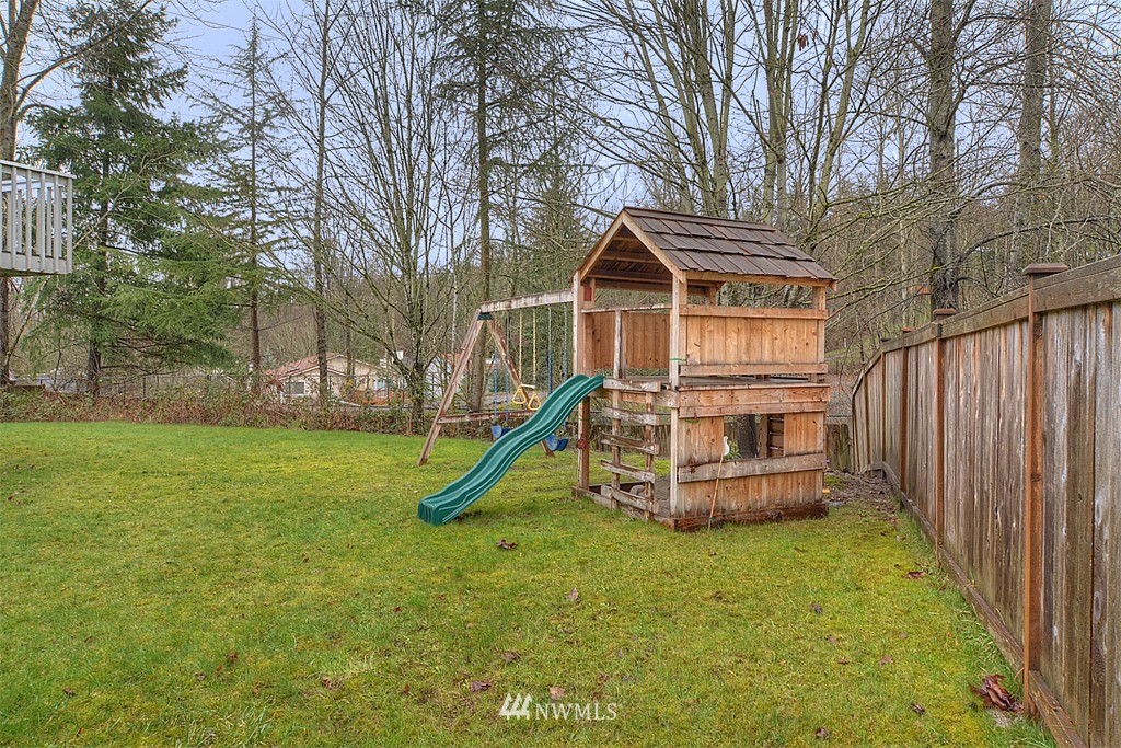 1018 South 23rd Street Renton, WA 98055 - Photo 13 of 14