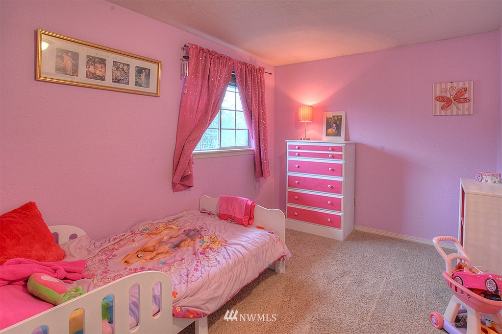 1018 South 23rd Street Renton, WA 98055 - Photo 8 of 14