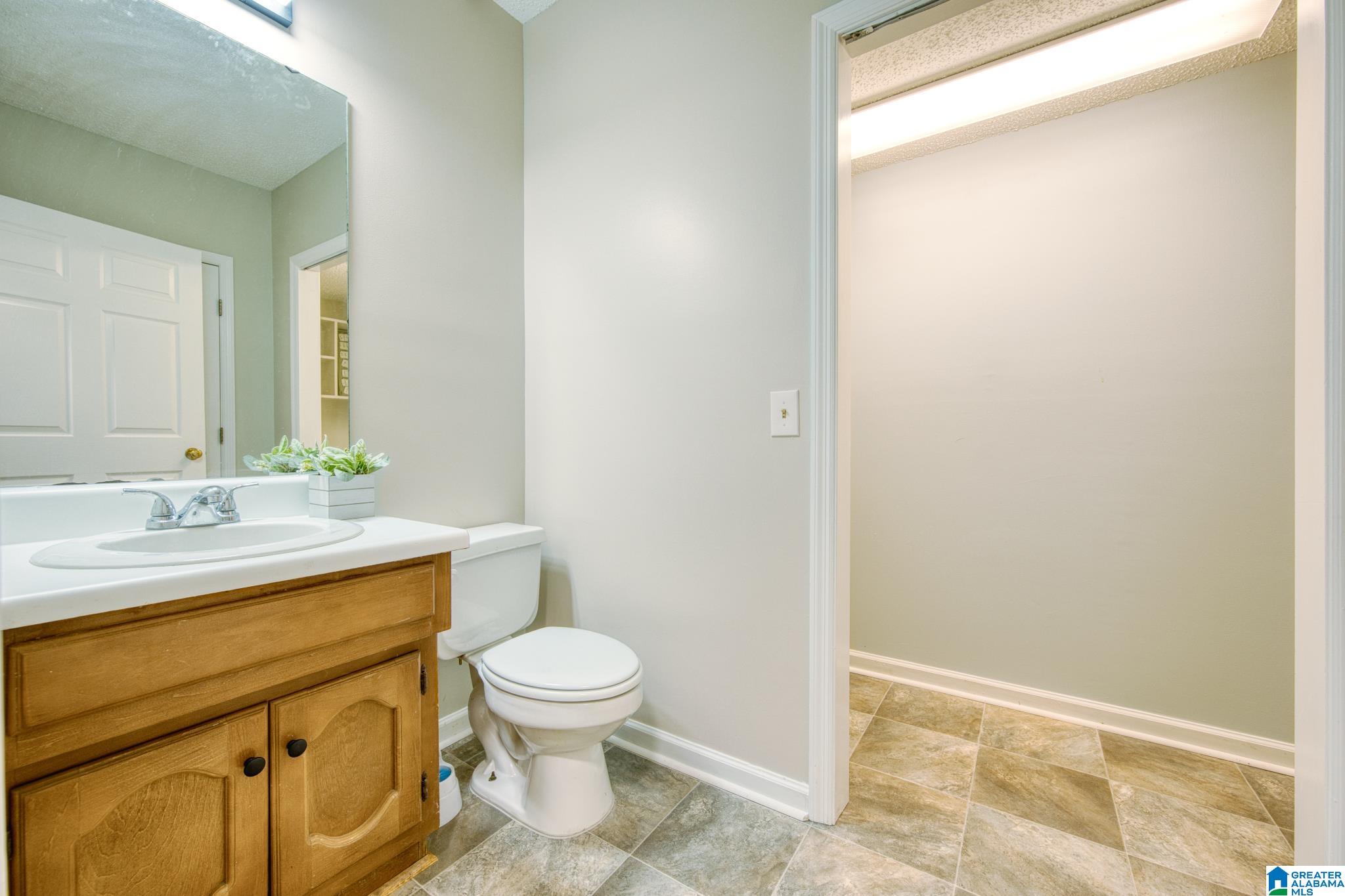 4417 Mayfair Road Anniston, AL 36207 - Photo 15 of 20
