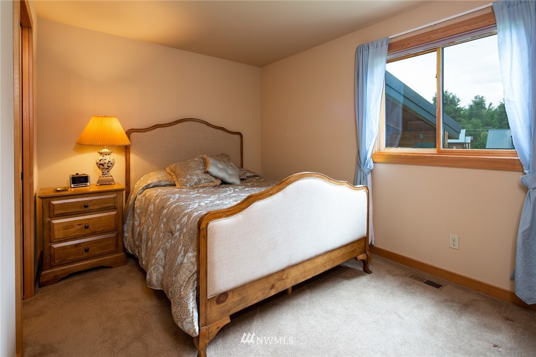 34 South Maughn River Road Winthrop, WA 98862 - Photo 11 of 40 Gallery Image 11