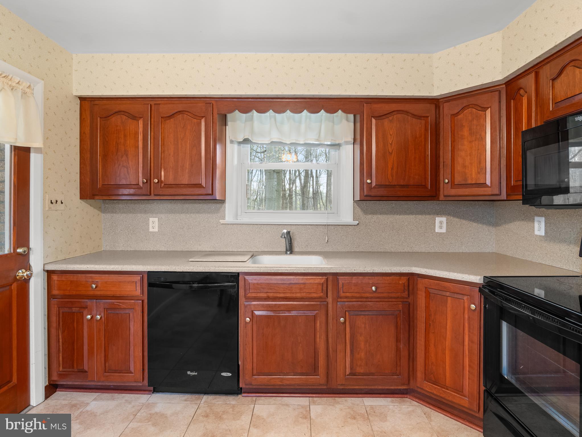 210 Walnut Hill Road West Chester, PA 19382 - Photo 9 of 25 Gallery Image 9