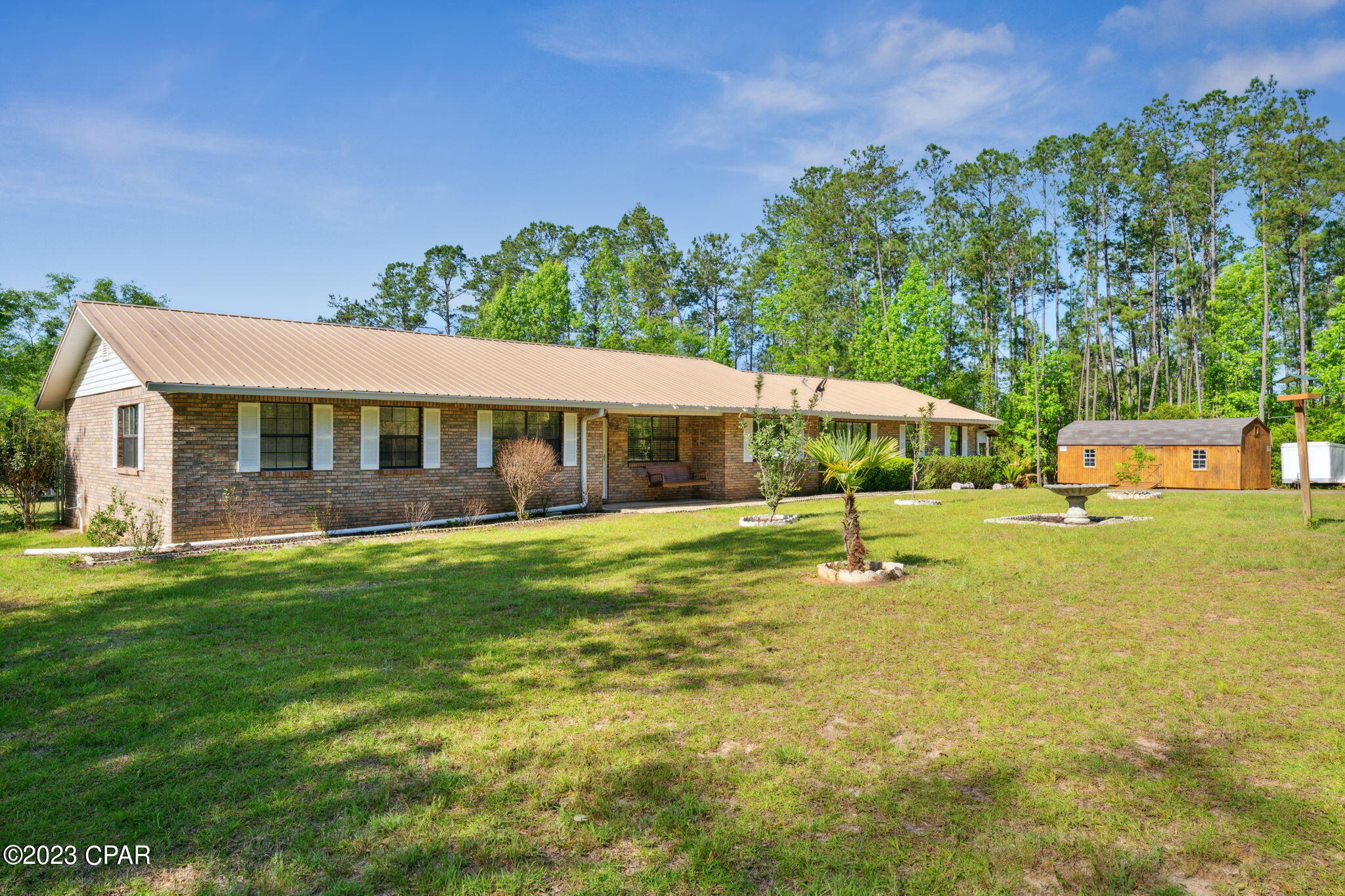 1043 Pioneer Road Chipley, FL 32428 - Photo 3 of 44