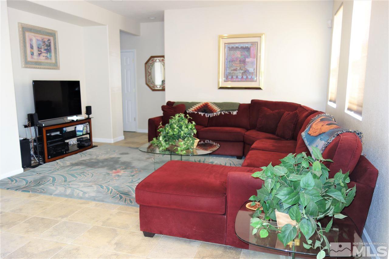 8998 Finnsech Drive Reno, NV 89506 - Photo 5 of 25 Photo 5
