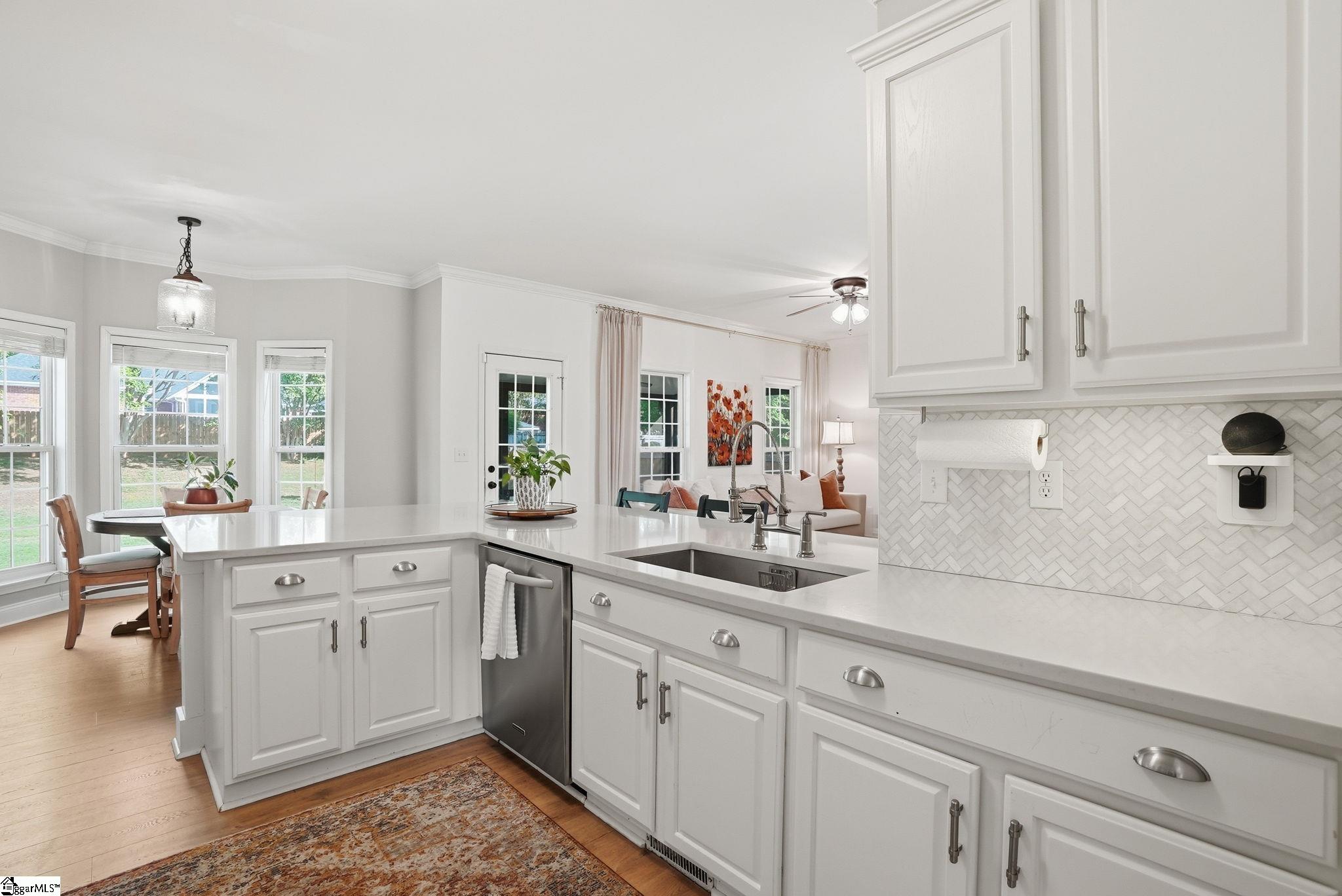 122 Summer Hill Road Simpsonville, SC 29681 - Photo 12 of 32