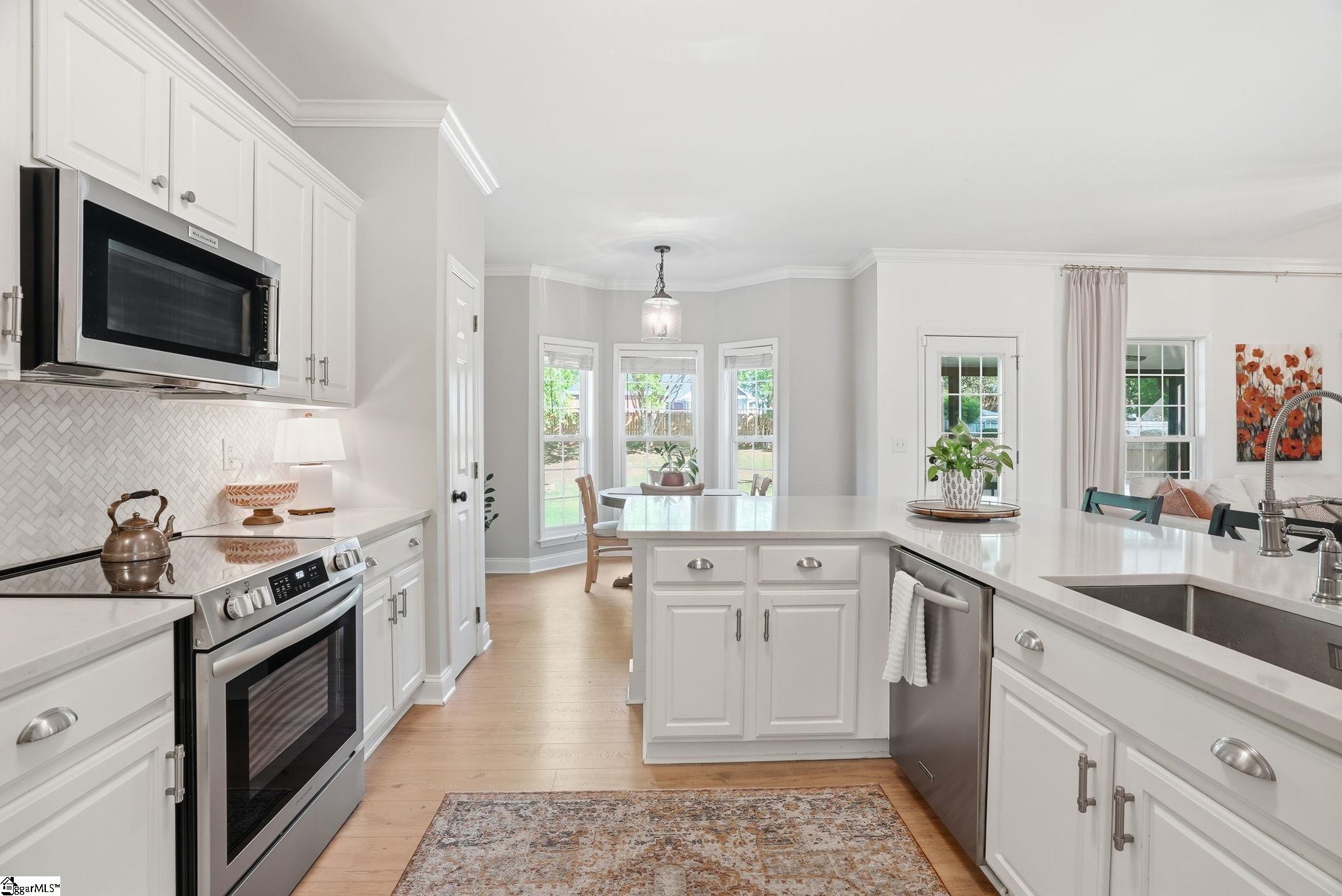 122 Summer Hill Road Simpsonville, SC 29681 - Photo 13 of 32