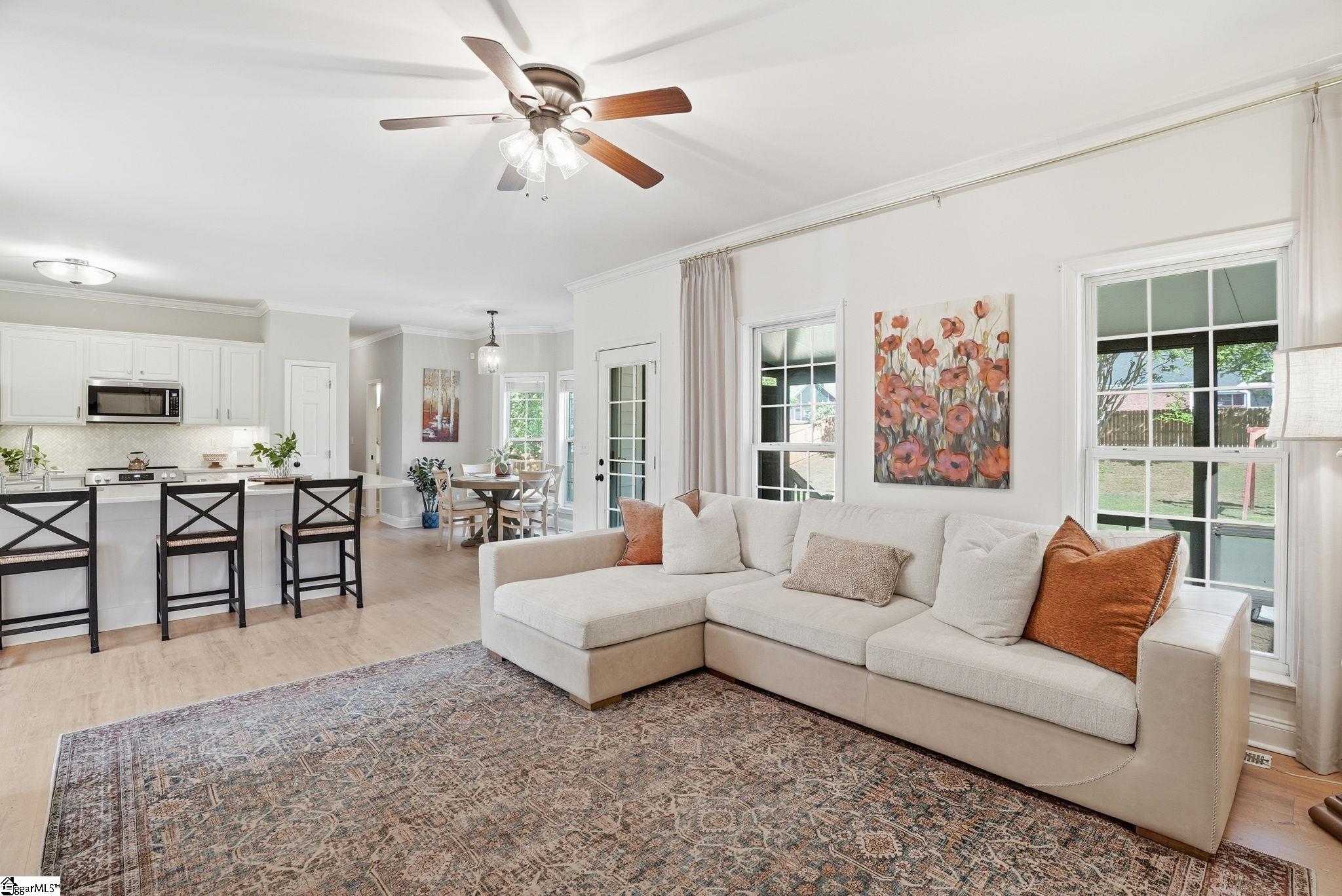 122 Summer Hill Road Simpsonville, SC 29681 - Photo 9 of 32