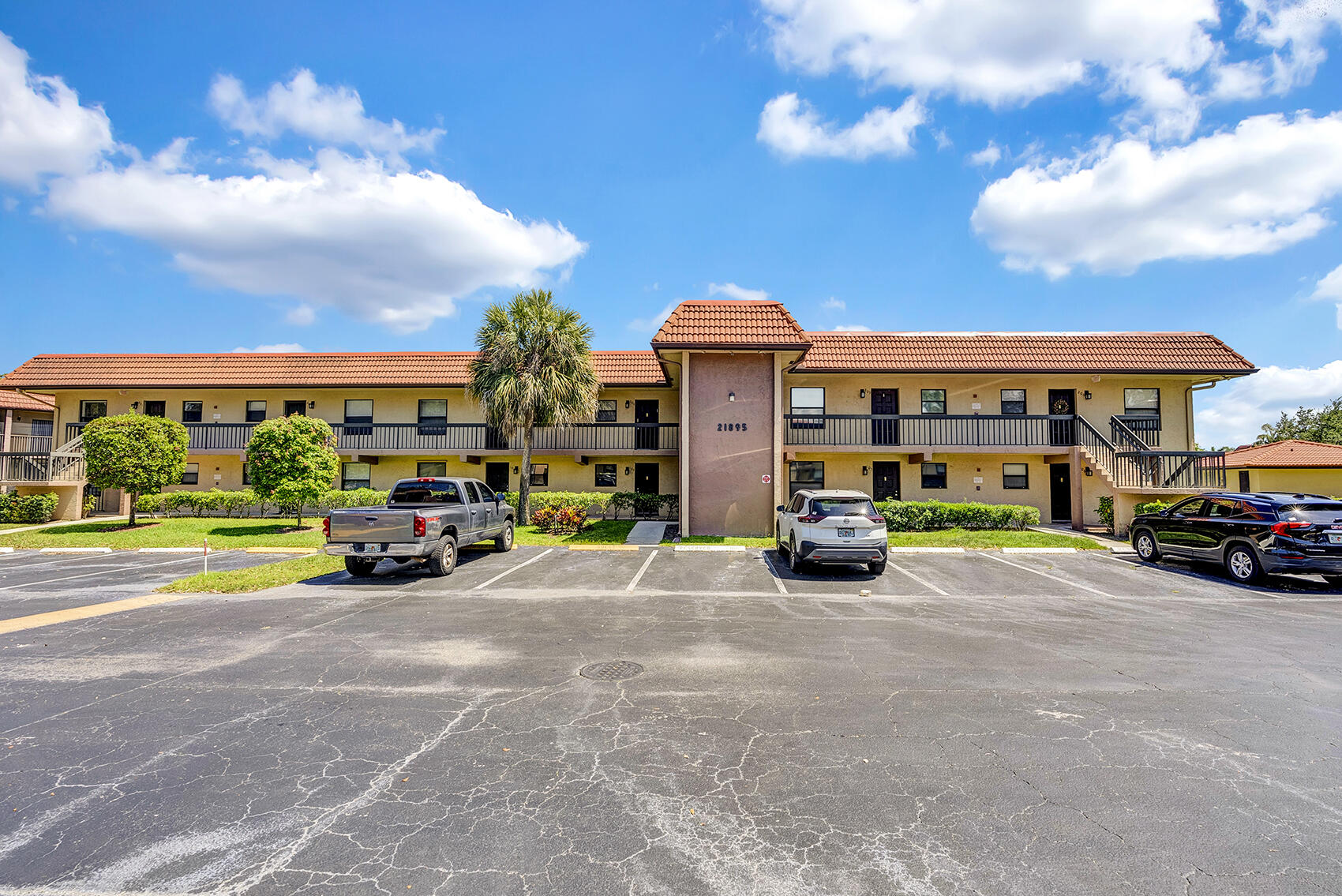 21895 Lake Forest Circle, Unit 201 Boca Raton, FL 33433 - Photo 29 of 44 DSC09846_7_8