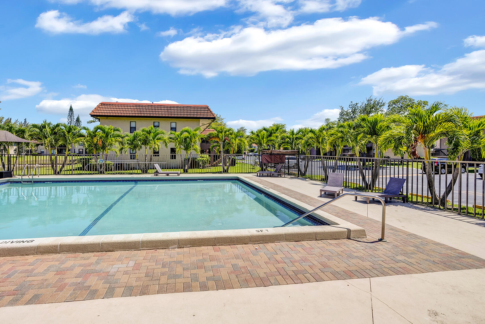 21895 Lake Forest Circle, Unit 201 Boca Raton, FL 33433 - Photo 32 of 44 DSC09855_6_7