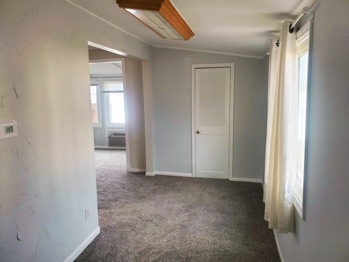 185 Eagle Point Road Fox Lake, IL 60020 - Photo 26 of 42 a view of hallway with livingroom