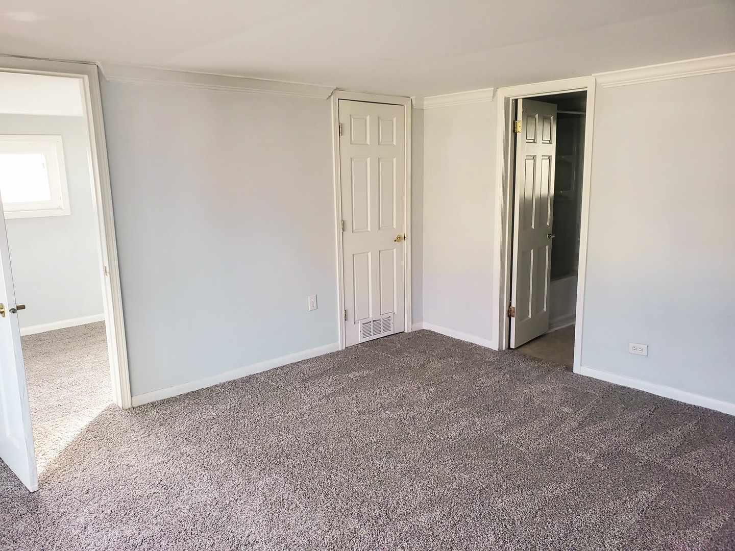 185 Eagle Point Road Fox Lake, IL 60020 - Photo 27 of 42