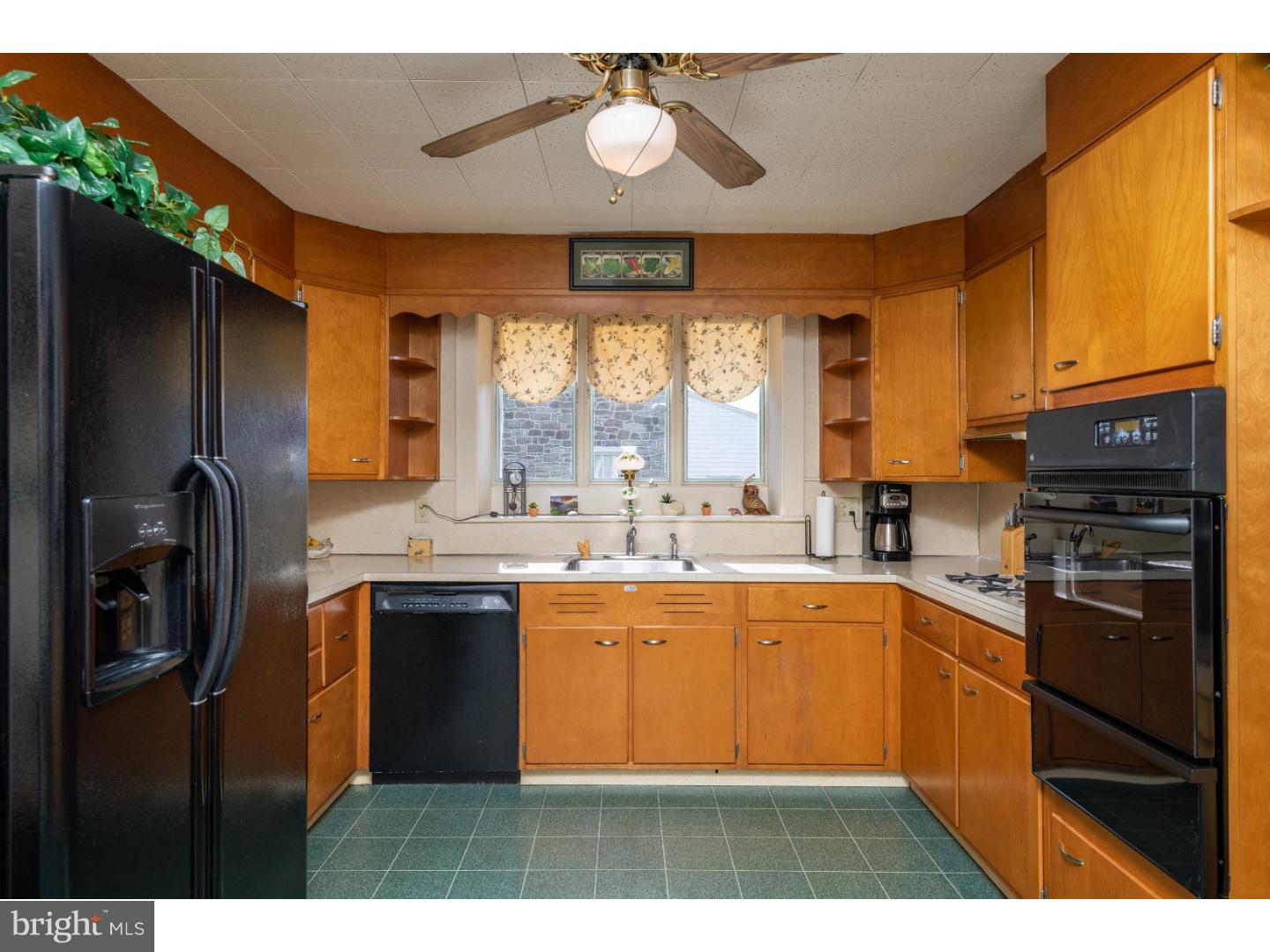 3306 Kutztown Road Laureldale, PA 19605 - Photo 9 of 25 Gallery Image 9