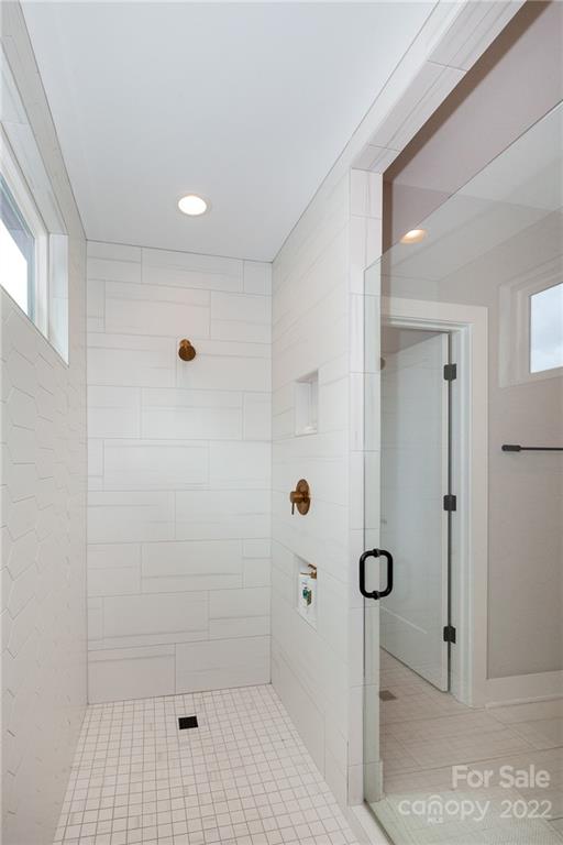 1505 Parson Street Charlotte, NC 28205 - Photo 31 of 48 a bathroom with a shower