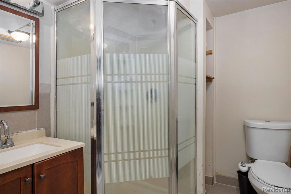 1187 East Avon Road Rochester, MI 48307 - Photo 24 of 25