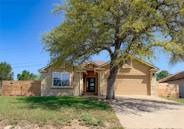 $2,500 | 430 Summit Ridge Drive North, Point Venture, TX 78645