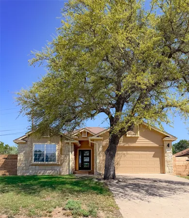 $2,500 | 430 Summit Ridge Drive North, Point Venture, TX 78645