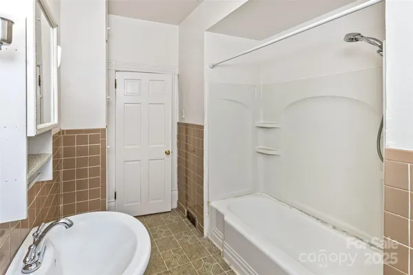$449,000 | 195 Terrace Drive, Canton, NC 28716