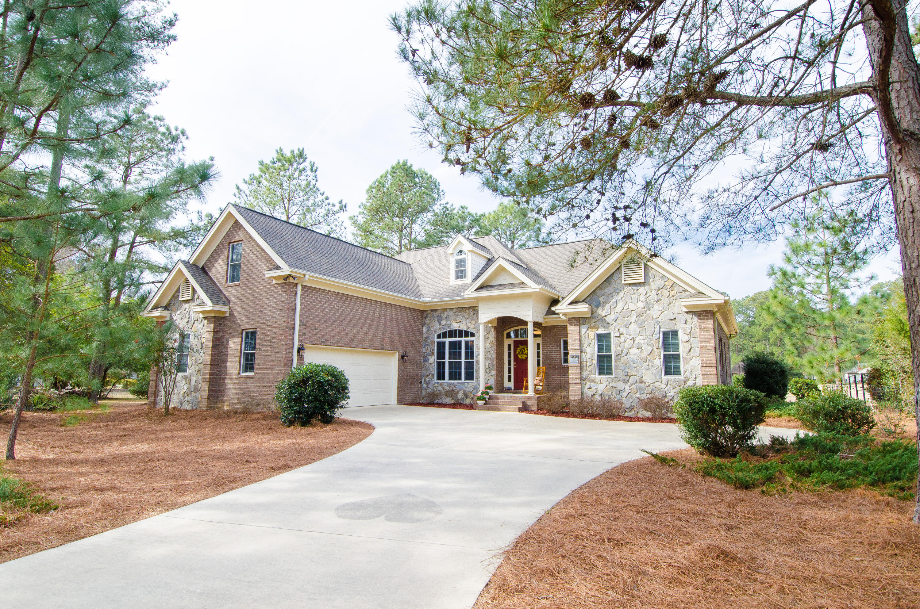 195 Ridgewood Road Pinehurst, NC 28374 - Photo 1 of 103 Front of Home