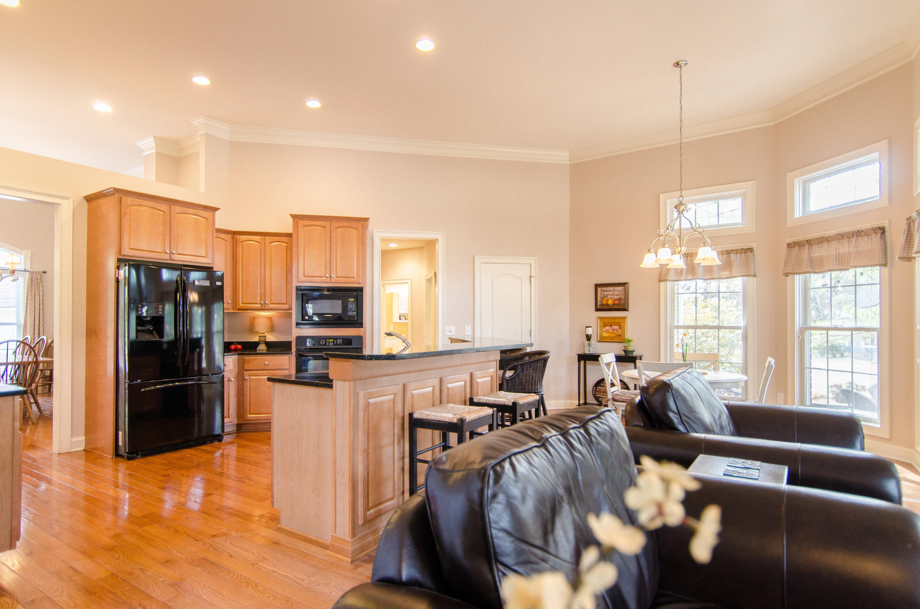 195 Ridgewood Road Pinehurst, NC 28374 - Photo 34 of 103 Open Family / Family Rooms