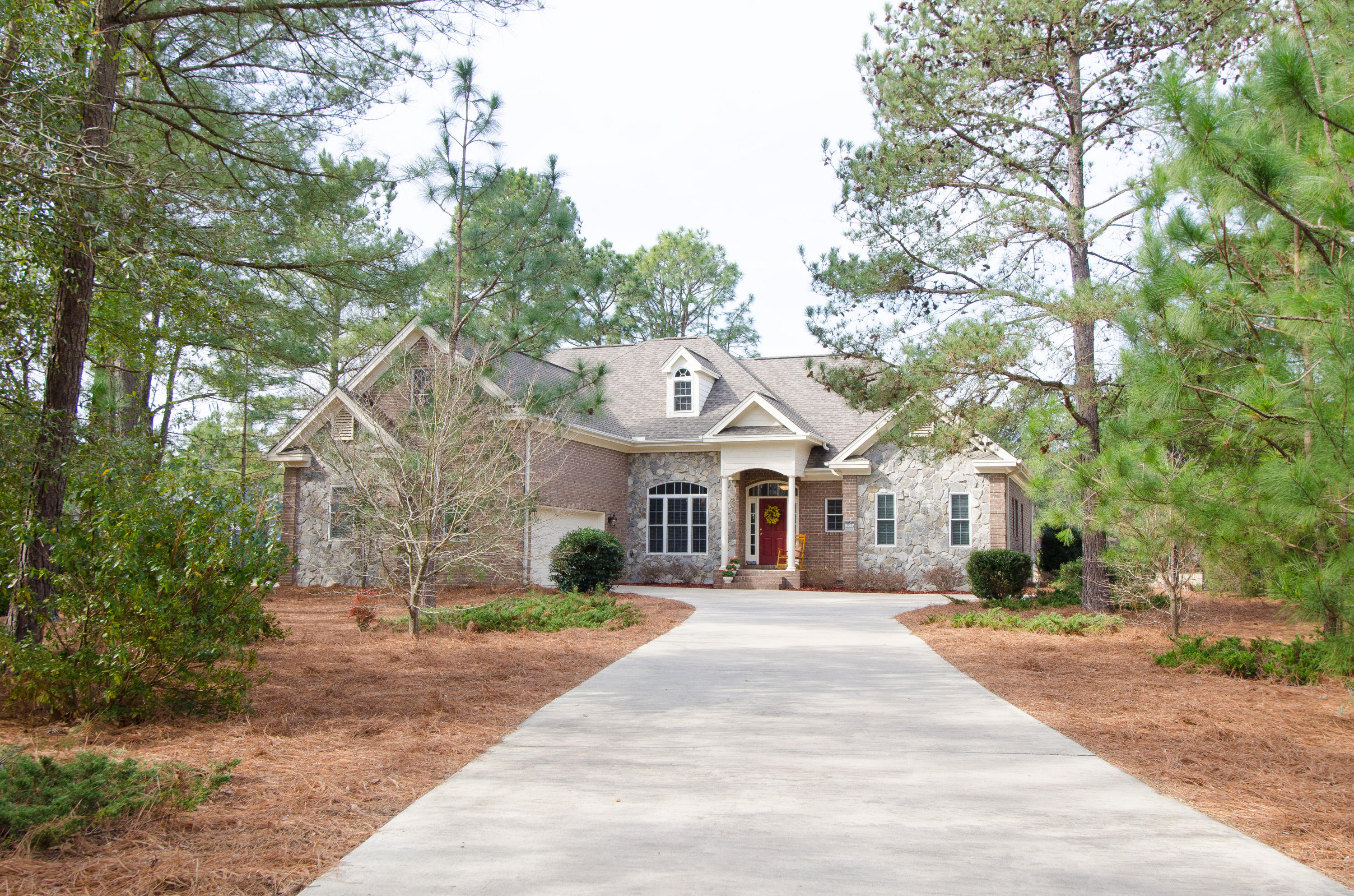 195 Ridgewood Road Pinehurst, NC 28374 - Photo 90 of 103 Front of Home