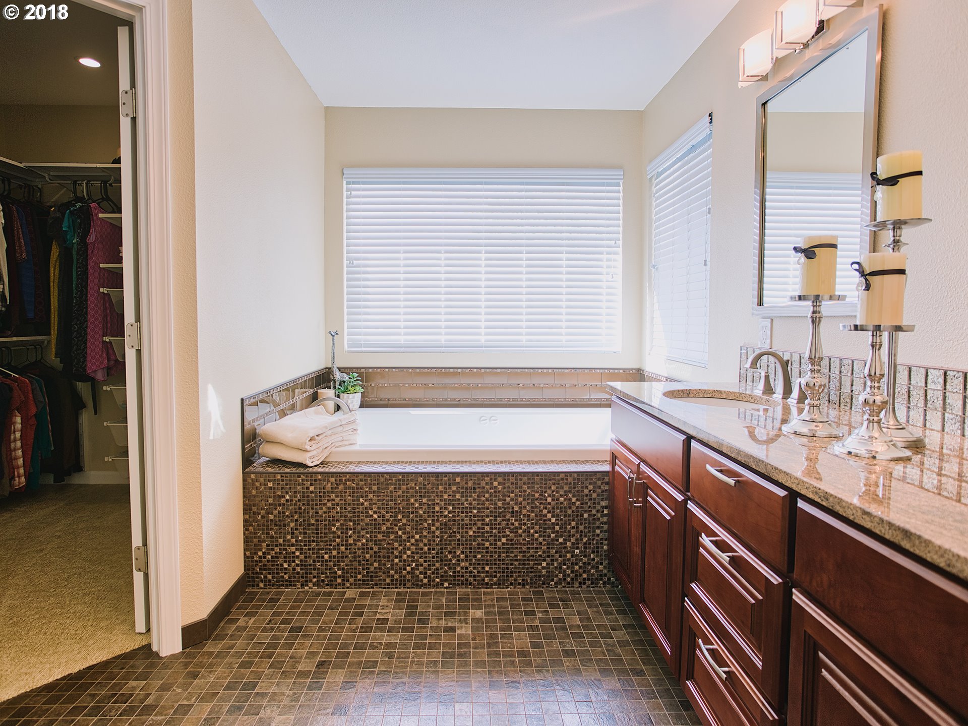 16781 Southwest Hargis Road Beaverton, OR 97007 - Photo 24 of 32 Gallery Image 24