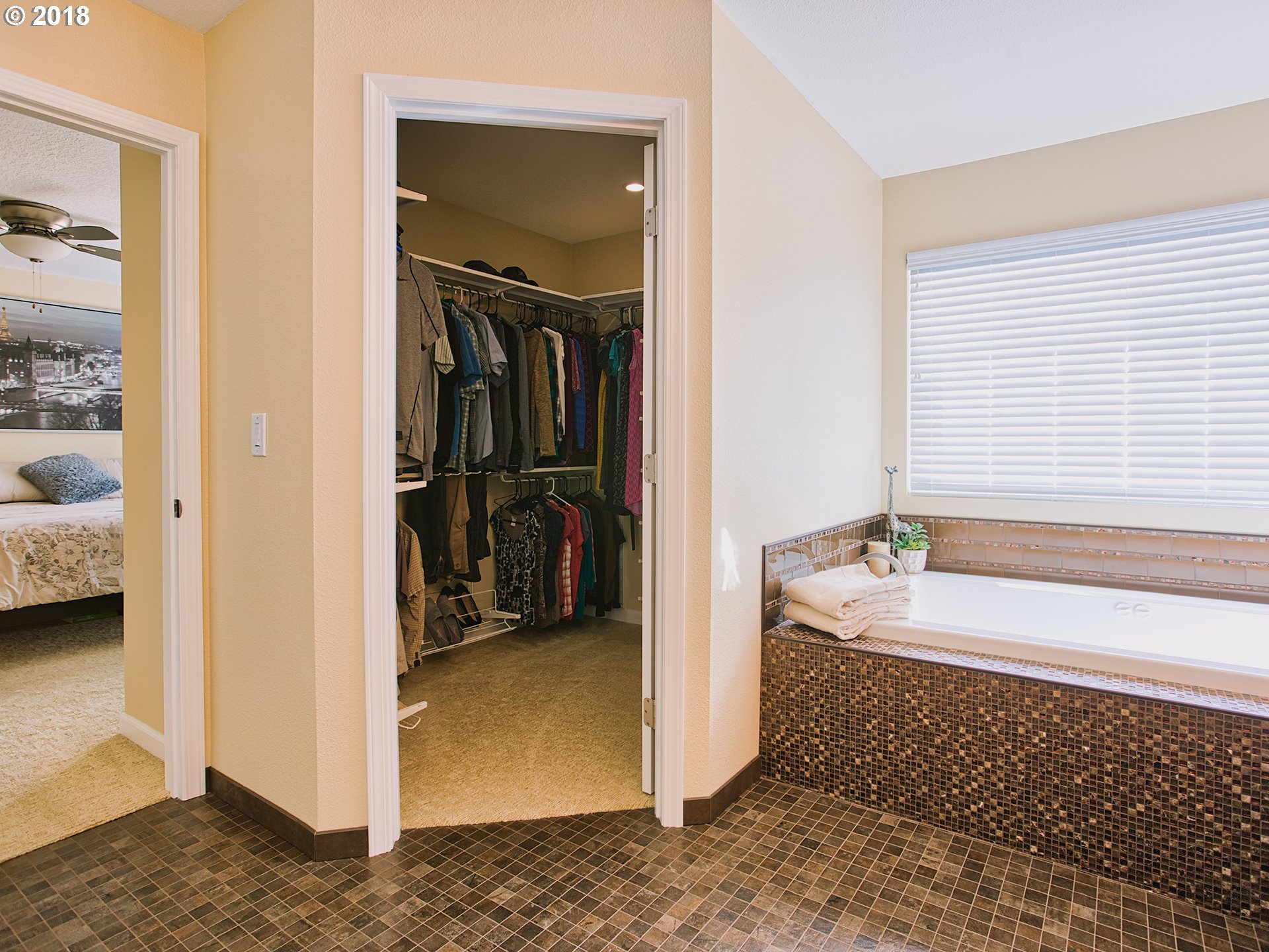 16781 Southwest Hargis Road Beaverton, OR 97007 - Photo 25 of 32 Gallery Image 25