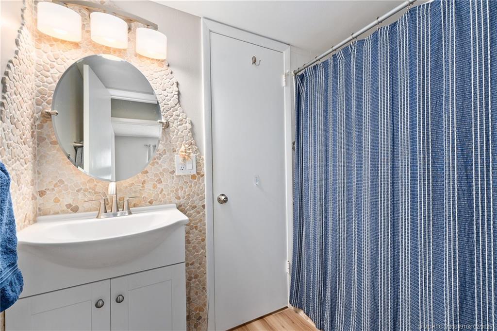 1963 Southwest Palm City Road, Unit 32D Stuart, FL 34994 - Photo 20 of 35 Gallery Image 20