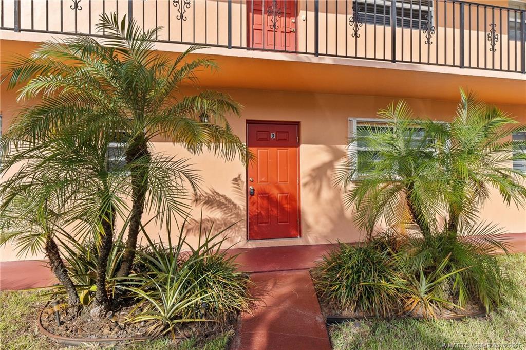 1963 Southwest Palm City Road, Unit 32D Stuart, FL 34994 - Photo 4 of 35 Gallery Image 4