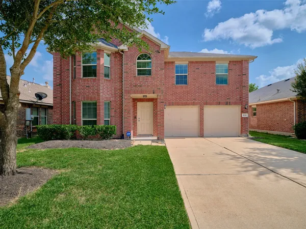 $2,800 | 8230 Silent Deep Drive, Rosenberg, TX 77469