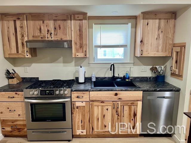 57237 2nd Street Calumet, MI 49913 - Photo 10 of 64 Gallery Image 10