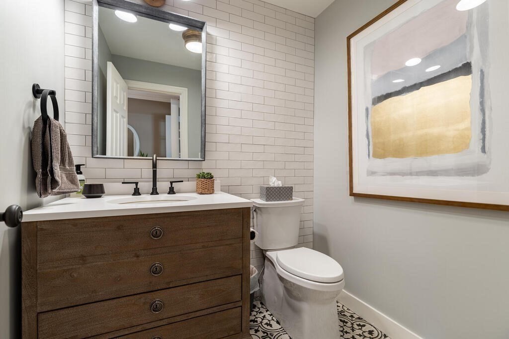 202 Lincoln Street Lexington, MA 02421 - Photo 17 of 37 Gallery Image 17