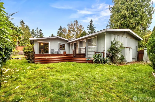 $825,000 | 15729 Larch Way, Lynnwood, WA 98087