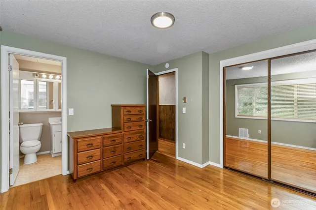 $825,000 | 15729 Larch Way, Lynnwood, WA 98087