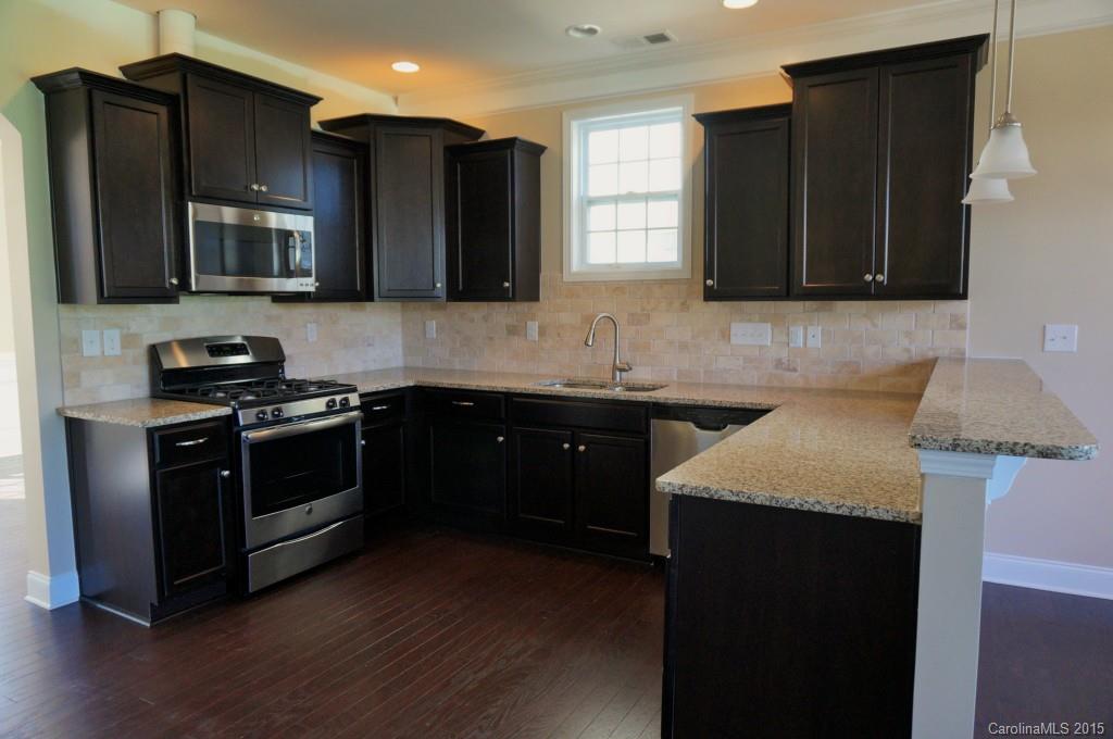 15703 Foreleigh Road, Unit 181 Huntersville, NC 28078 - Photo 6 of 24 Gallery Image 6