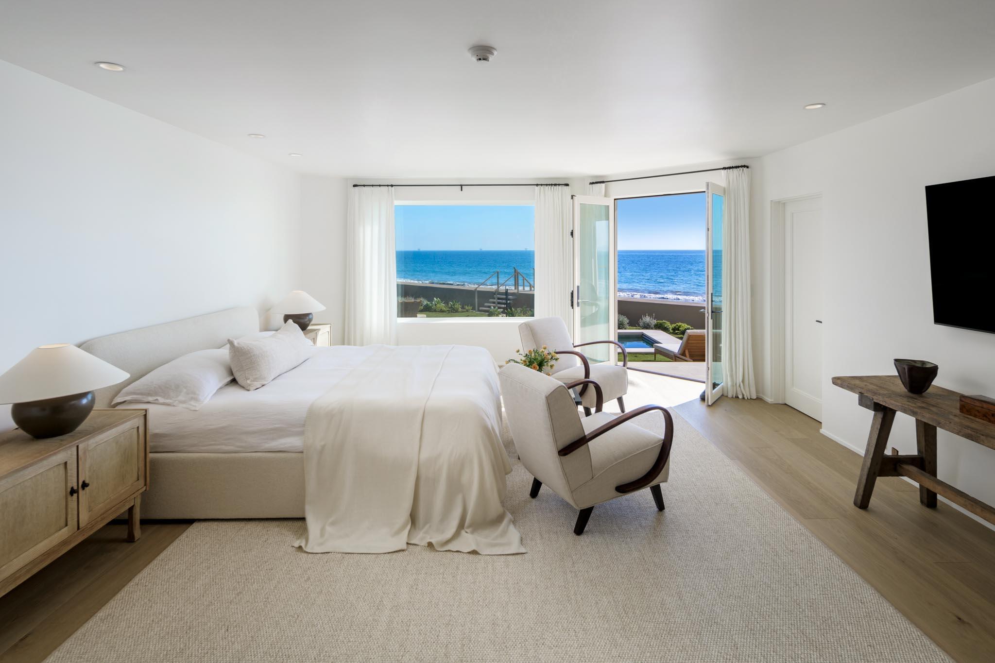 3595 Padaro Lane Carpinteria, CA 93013 - Photo 19 of 28 Bedroom 1