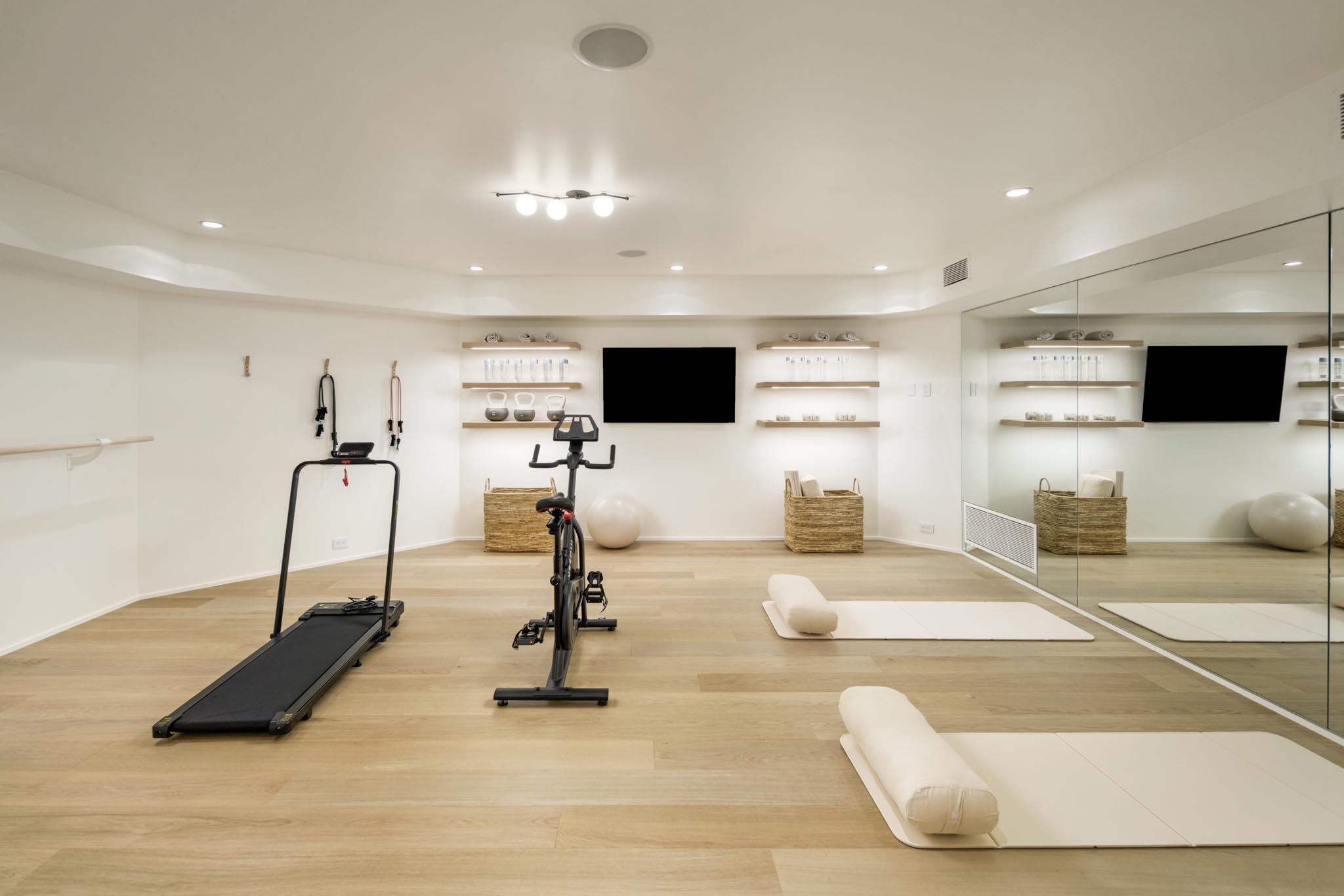 3595 Padaro Lane Carpinteria, CA 93013 - Photo 22 of 28 Gym