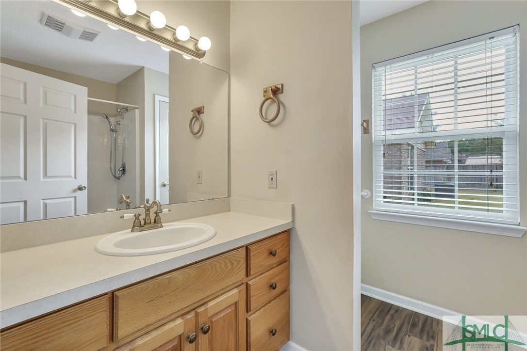 123 Jennifer Circle Rincon, GA 31326 - Photo 33 of 40 Flex room bath