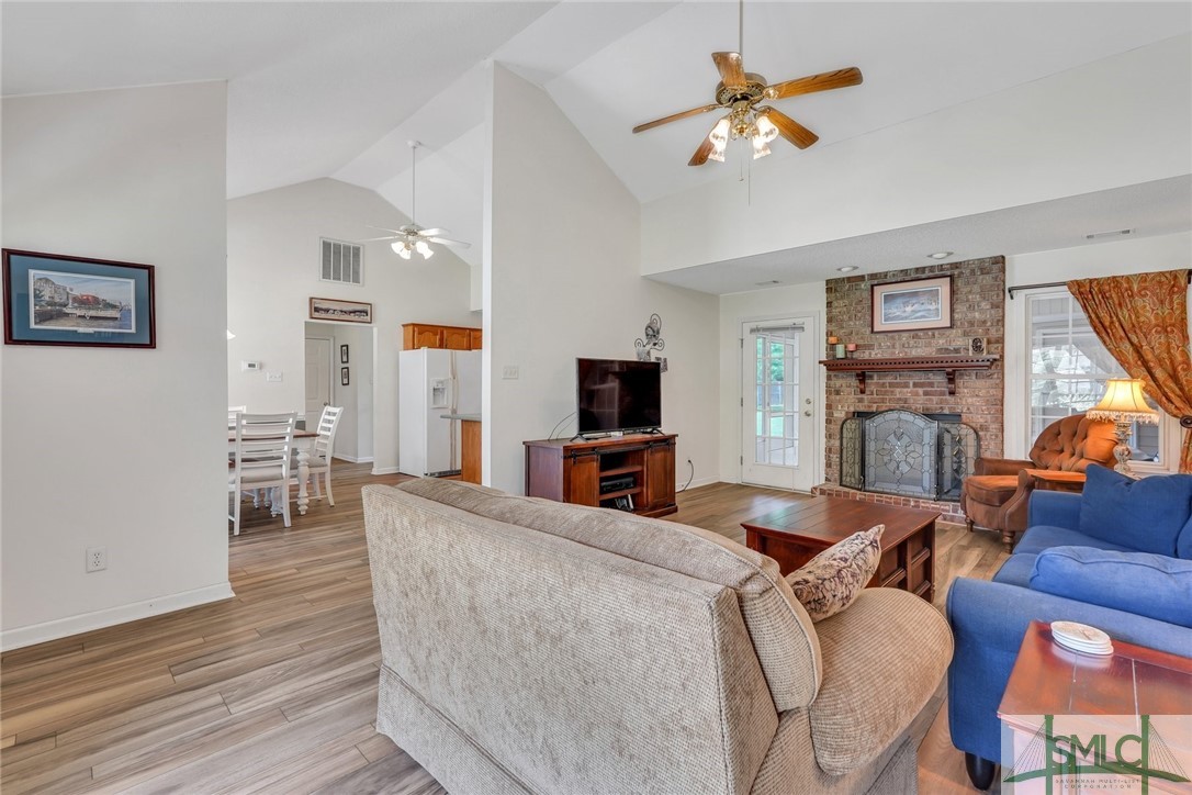 123 Jennifer Circle Rincon, GA 31326 - Photo 5 of 40 Volume ceiling with ceiling fan/light