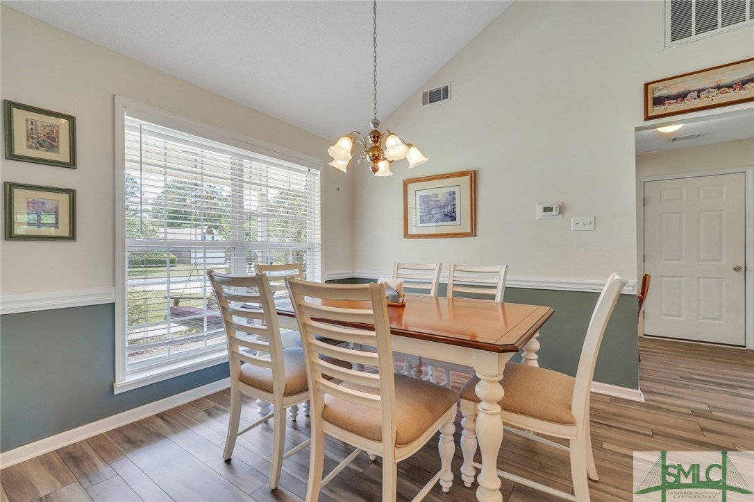 123 Jennifer Circle Rincon, GA 31326 - Photo 8 of 40 Dining area