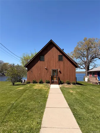 $5,300 | 36 Tenbrouck Circle, Newburgh, NY 12550
