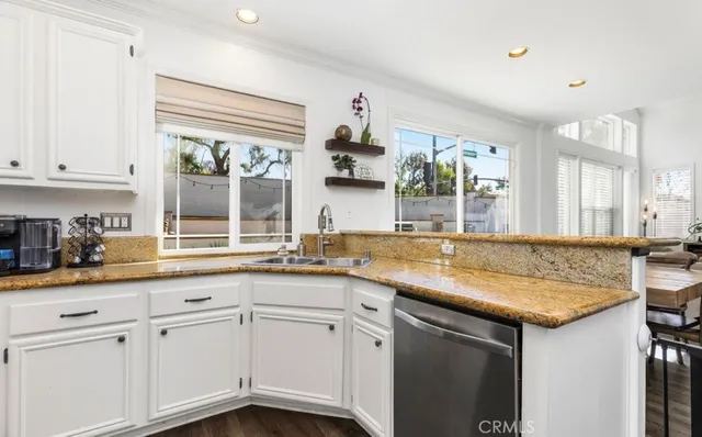 $1,129,000 | 10 Willowbrook Lane, Rancho Santa Margarita, CA 92688