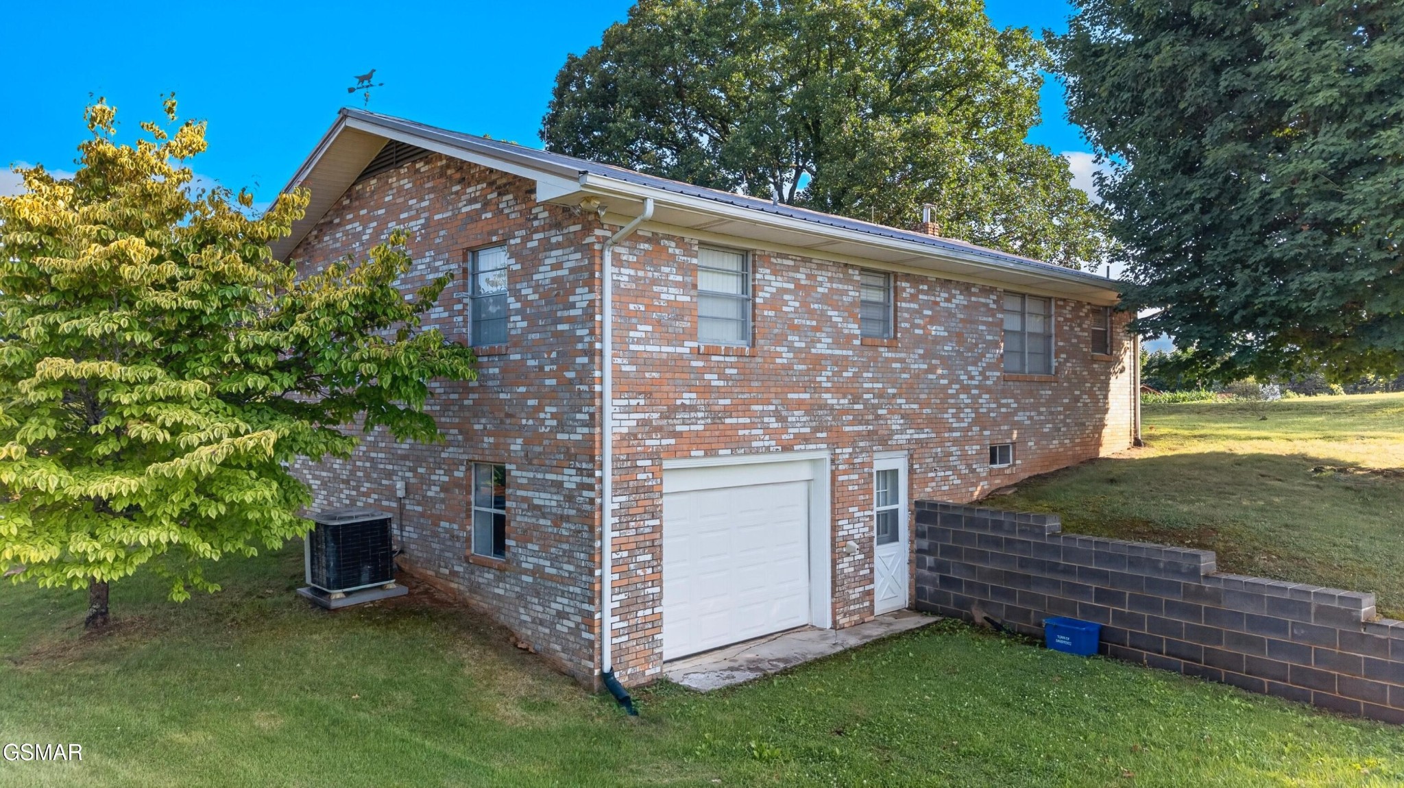 1118 Newman Riley Road Dandridge, TN 37725 - Photo 33 of 39 Gallery Image 33