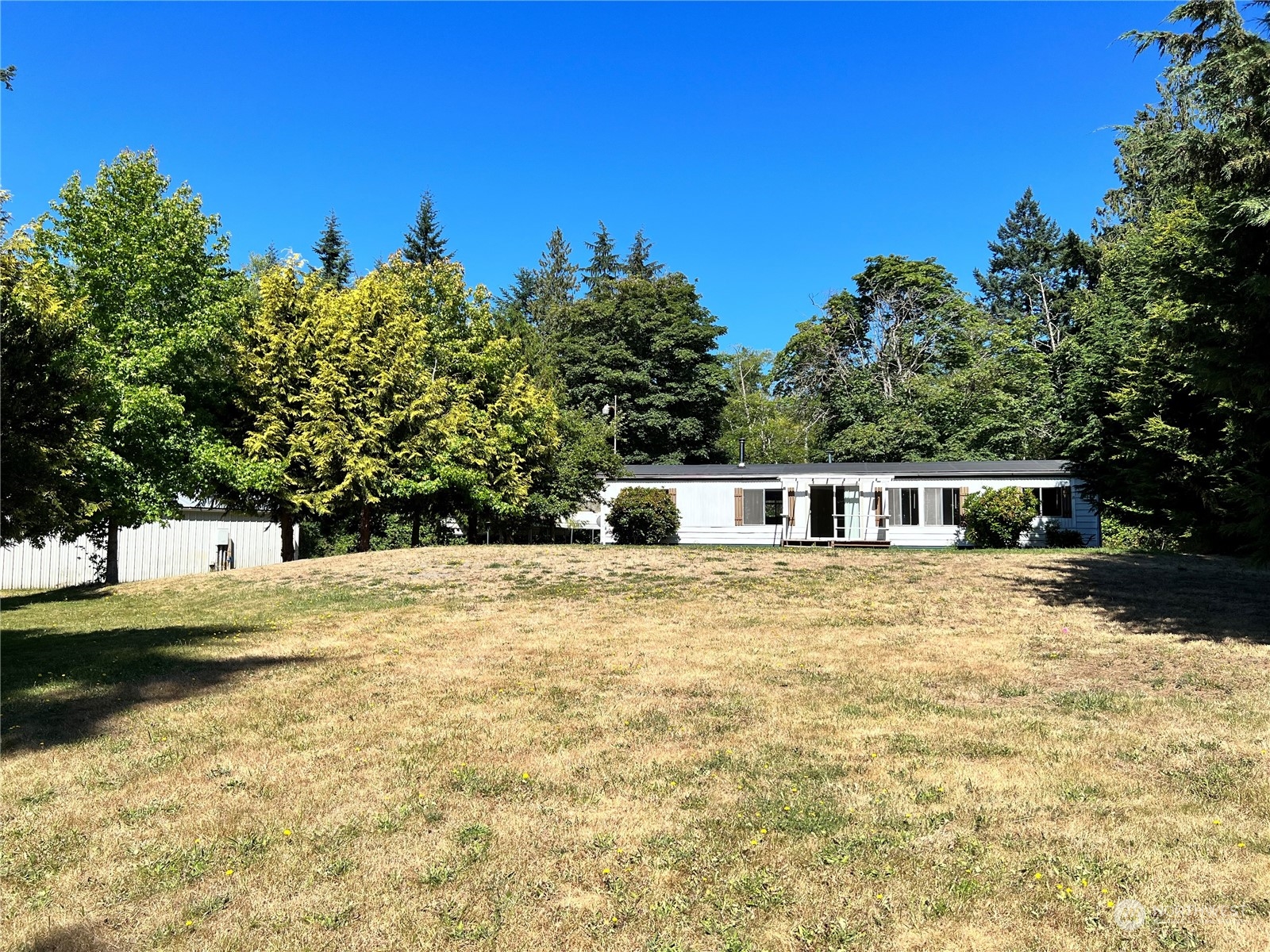 1153 East Bush Point Road Freeland, WA 98249 - Photo 1 of 2 Gallery Image 1