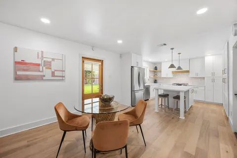 $839,900 | 1823 Millwood Drive, Houston, TX 77008